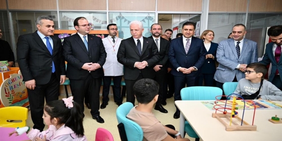 Kanuni Sultan Süleyman Eğitim ve Araştırma Hastanesi’nde ‘Hastane Sınıfı’ Hizmete Açıldı